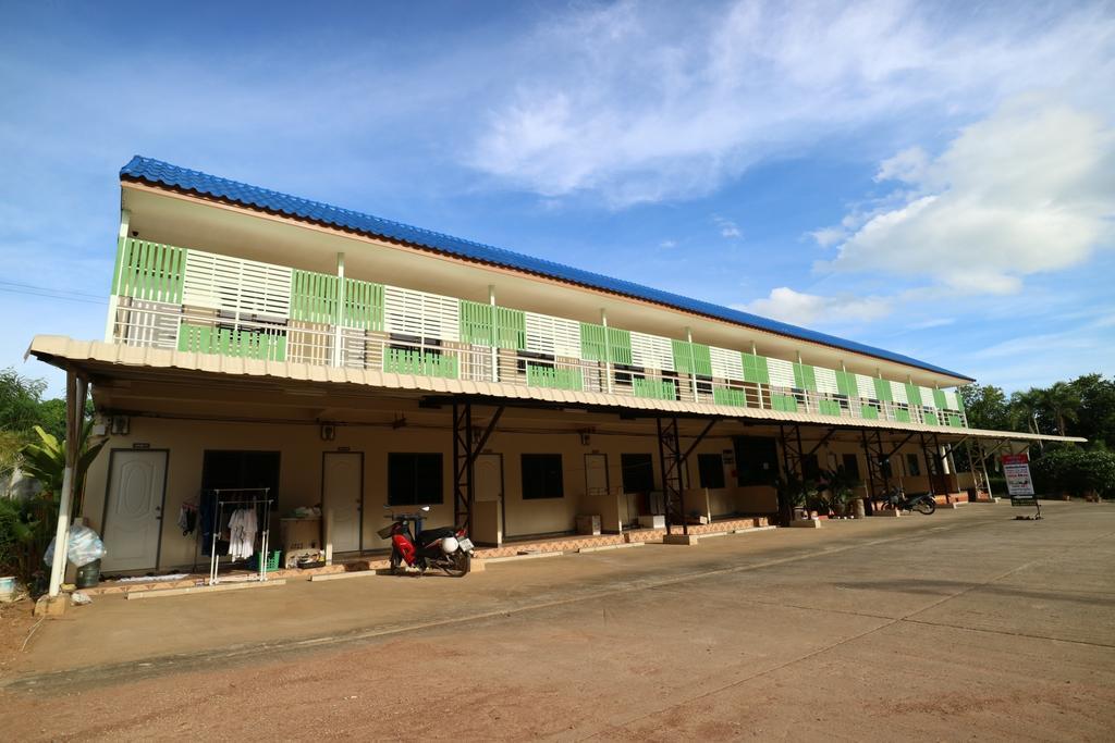 Pob Choke Residences Sattahip Esterno foto
