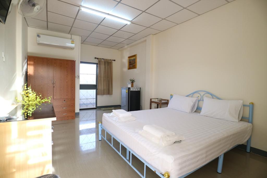 Pob Choke Residences Sattahip Esterno foto