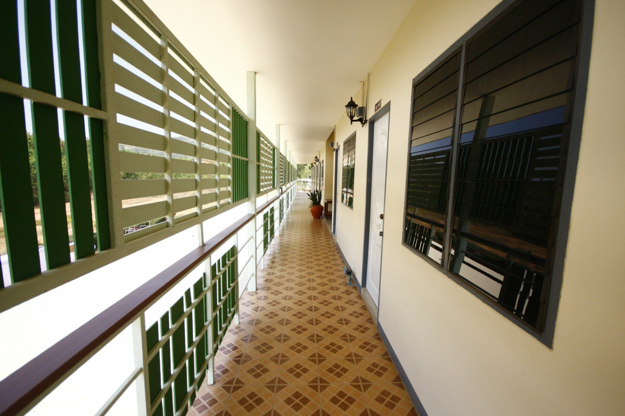 Pob Choke Residences Sattahip Esterno foto